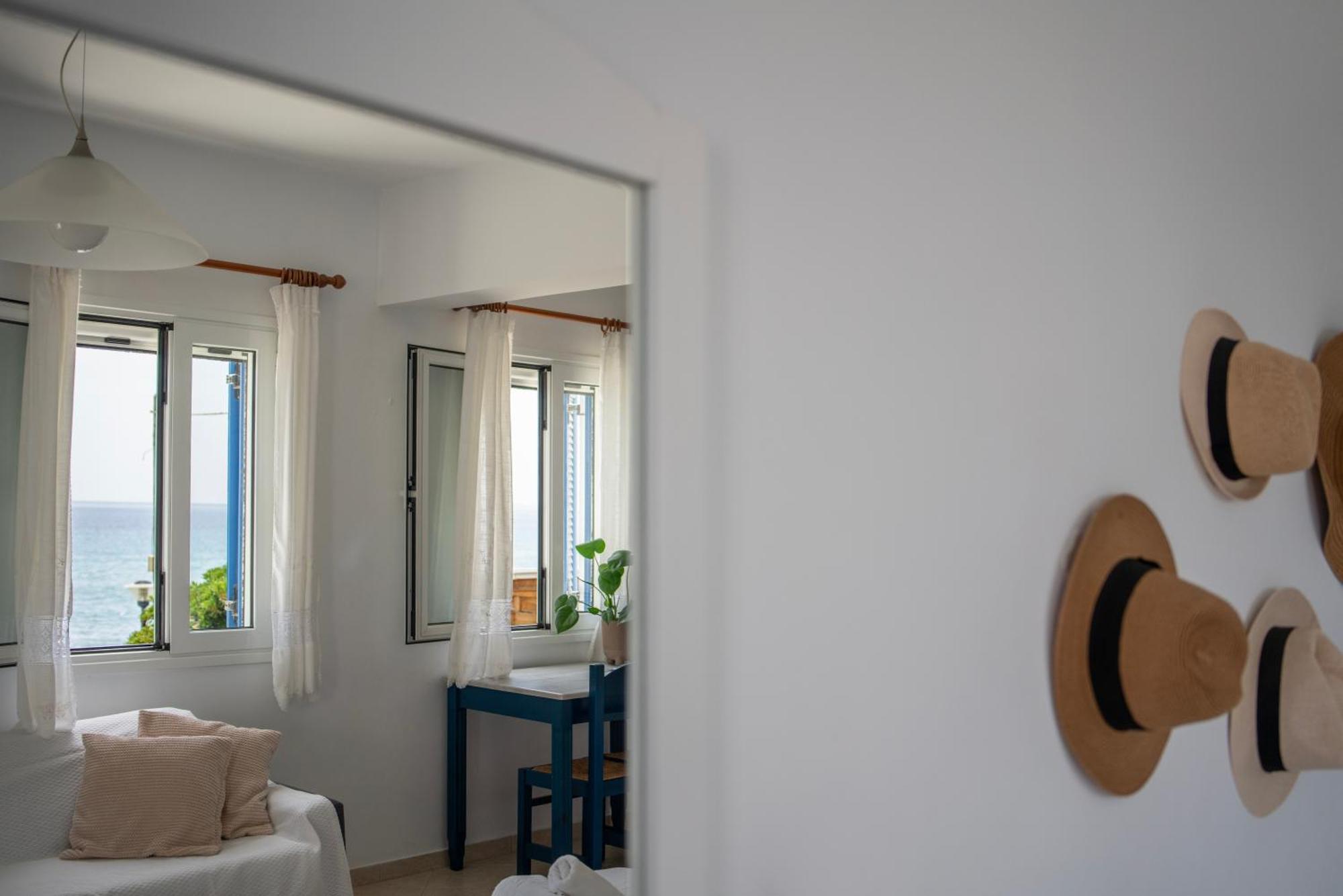 Almira Studios Κιόνια Εξωτερικό φωτογραφία