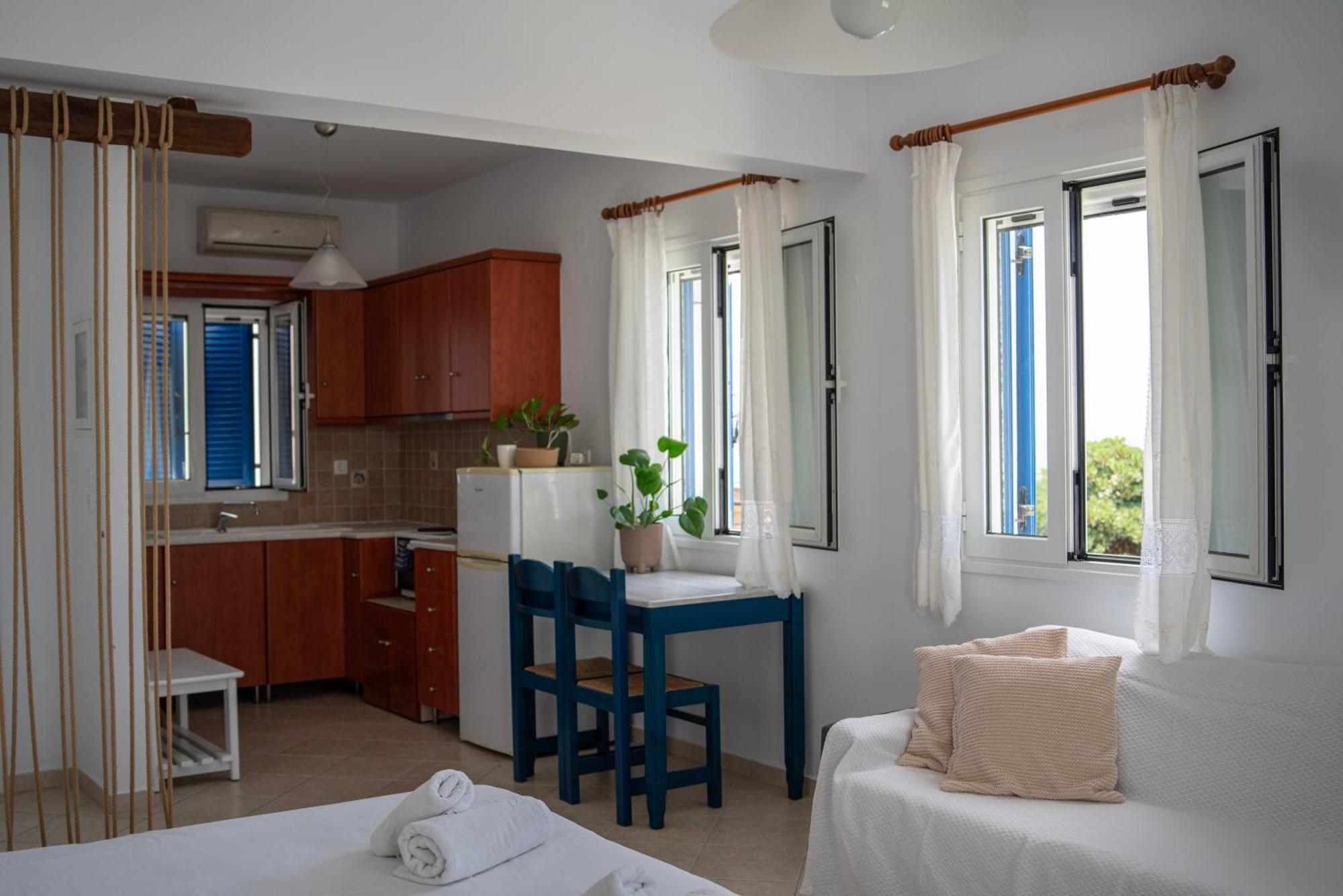 Almira Studios Κιόνια Εξωτερικό φωτογραφία